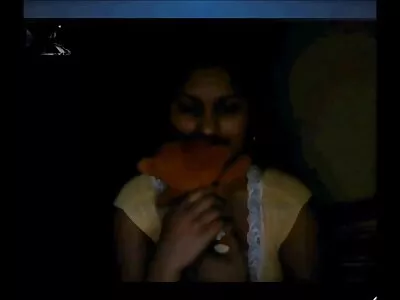 Alura Jenson leva jovem pau bem fundo em seu comendo a mae porno cu