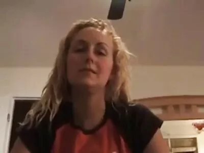 Duas senhoras vídeo de pornô filho comendo a mãe de seios grandes compartilhando o helicóptero de Ryan