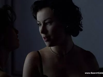 Milf gostosa fumando como seu novo vídeo pornô mãe transando com filho vizinho