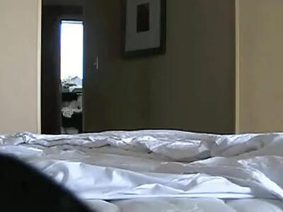 Dominadora loira Nicolette Shea brincando com um pau vídeo pornô mãe transando com filho carnudo