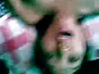Muff de Britney Amber completado vídeo de pornô mãe por dois galos